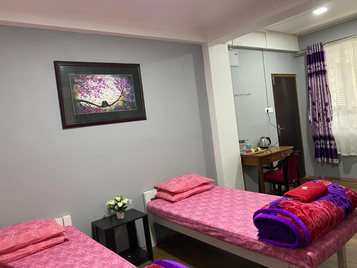 Jan Homestay Shillong Zewnętrze zdjęcie